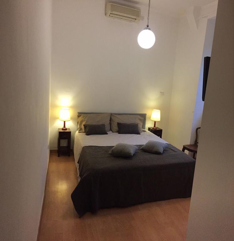Ave Roma B&B Rum bild